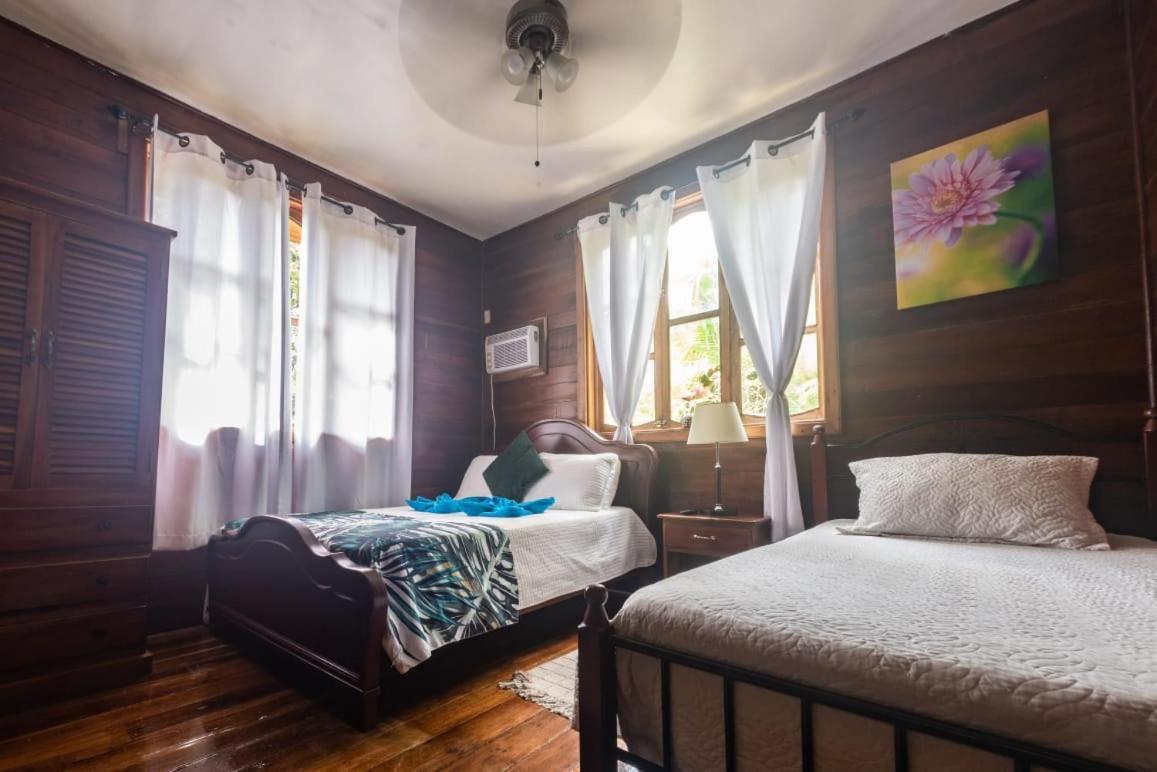 Hotel Tierra Verde Bed And Breakfast Μπόκας ντελ Τόρο Εξωτερικό φωτογραφία